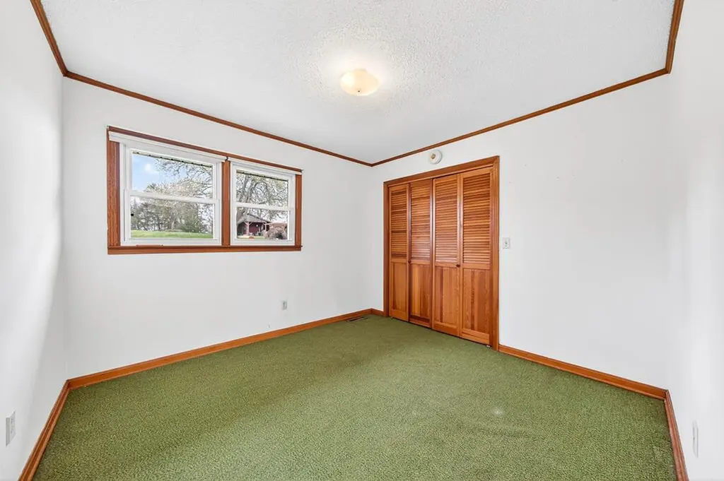 28599 State Route 30 (28599 Tn-30) Pikeville TN 37367