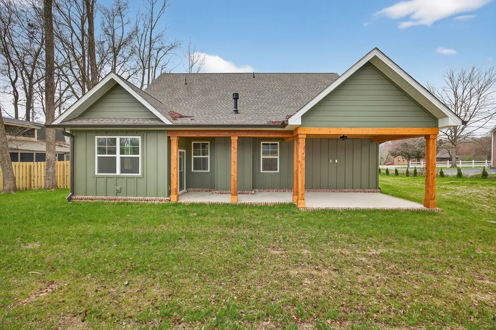 384 S Old Kentucky Road Cookeville TN 38501