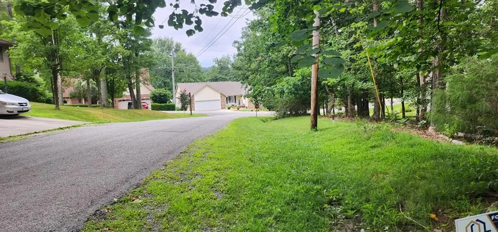 105 Kings Lane Crossville TN 38558
