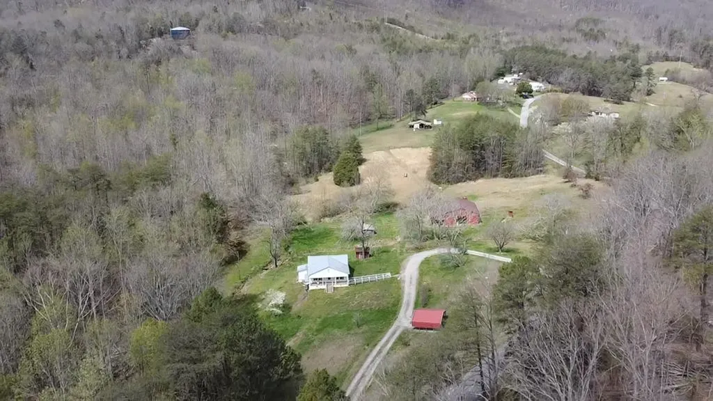 239 Miller Road Pikeville TN 38585