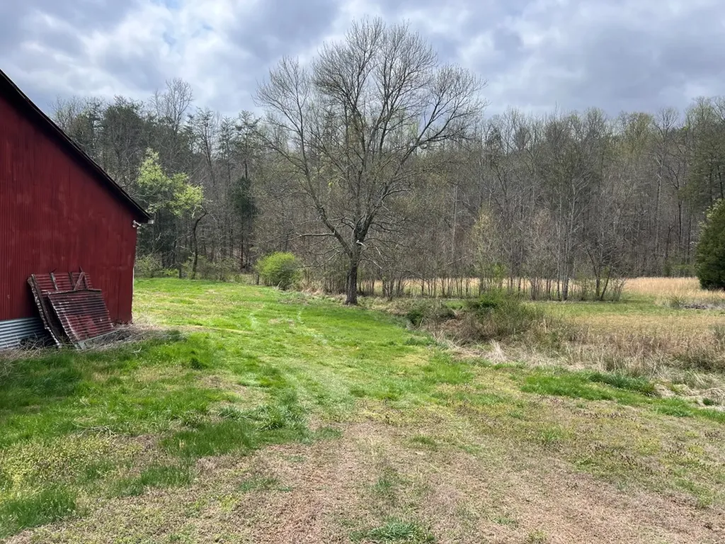 239 Miller Road Pikeville TN 38585