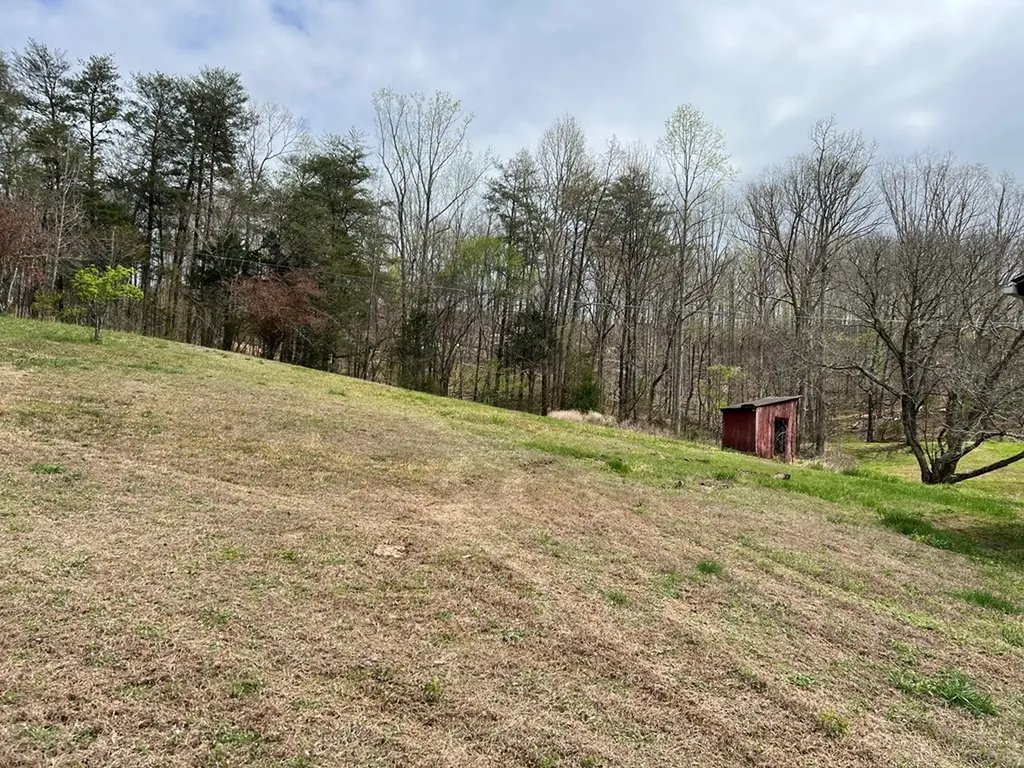 239 Miller Road Pikeville TN 38585