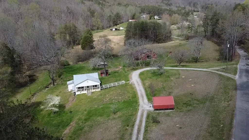 239 Miller Road Pikeville TN 38585