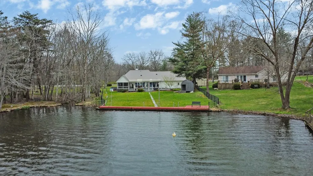 9521 Cherokee Trail Crossville TN 38572