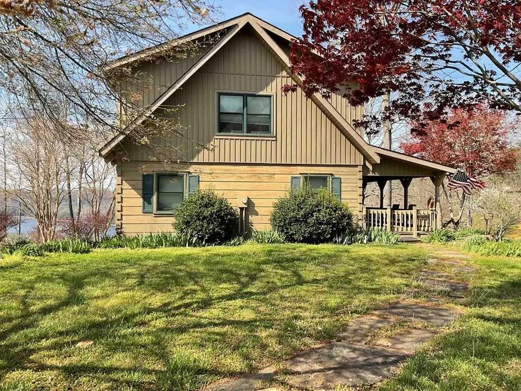 132 Miller's Mill Est Road Byrdstown TN 38549