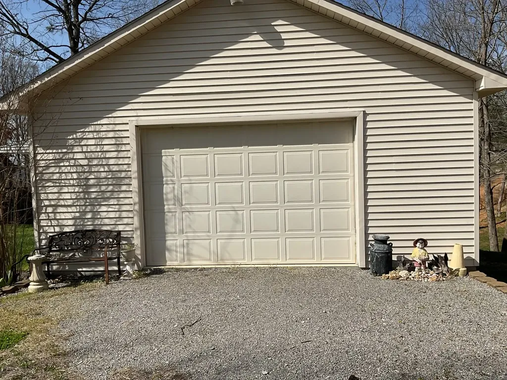 132 Miller's Mill Est Road Byrdstown TN 38549