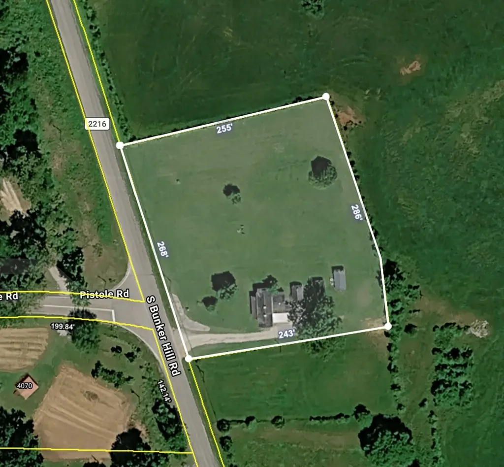 1298 S Bunker Hill Road Sparta TN 38583