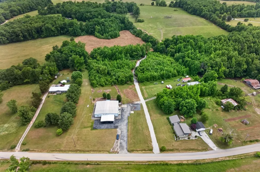 5115 Buck Mountain Road Cookeville TN 38506