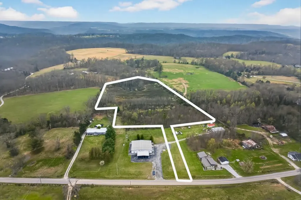 5115 Buck Mountain Road Cookeville TN 38506