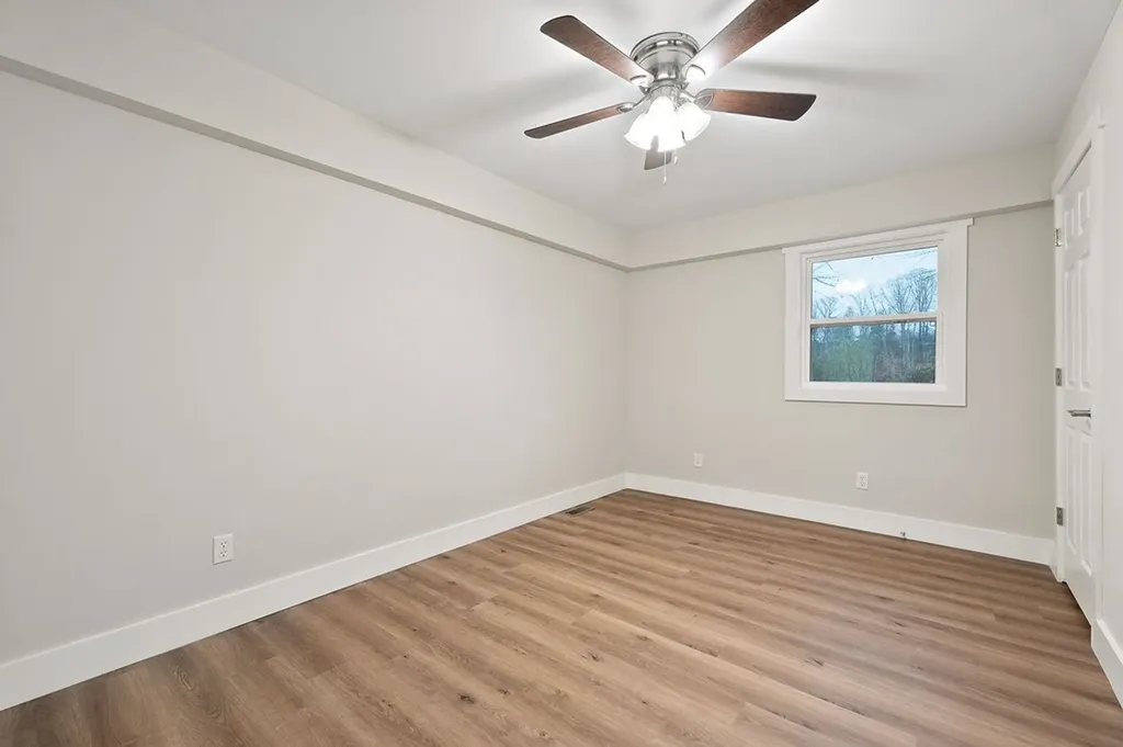 224 Lake Street Livingston TN 38570