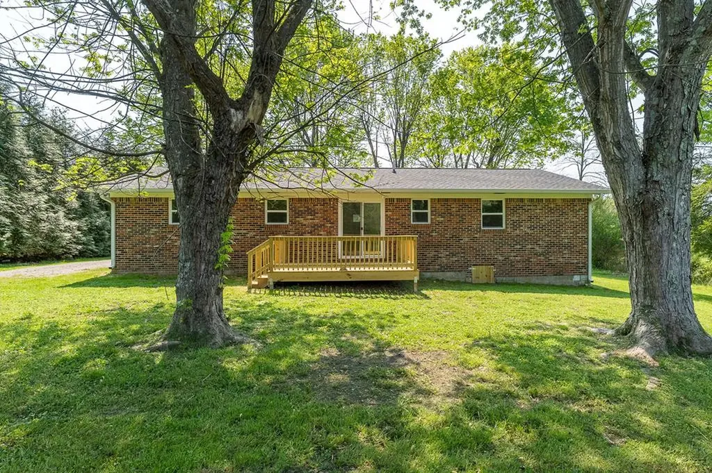 224 Lake Street Livingston TN 38570