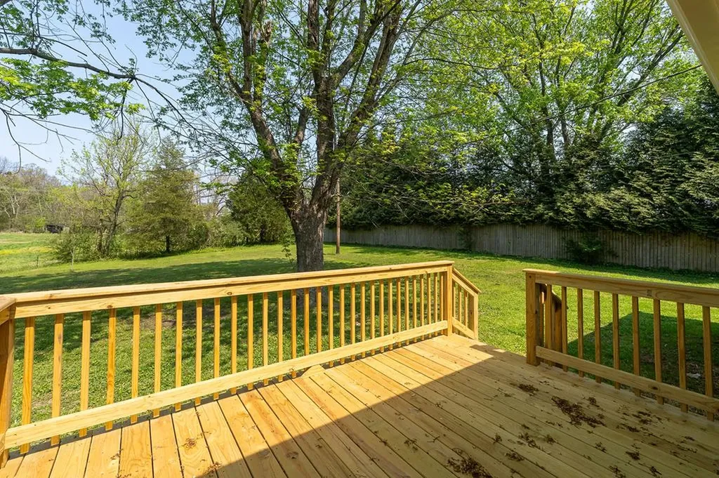 224 Lake Street Livingston TN 38570