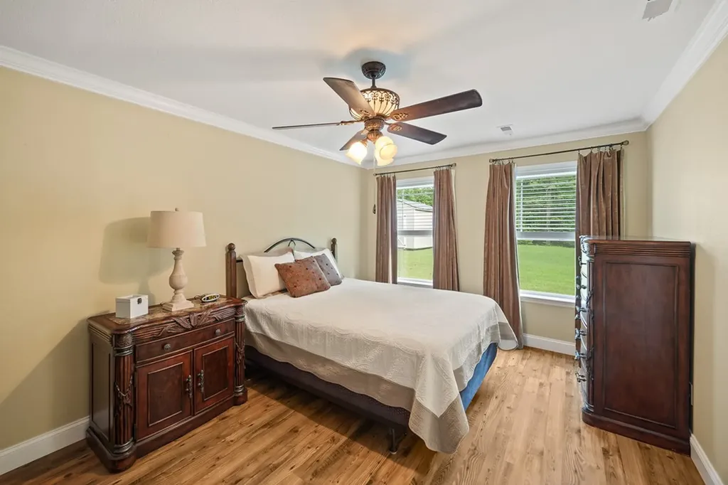 159 Honeysuckle Road Pikeville TN 37367