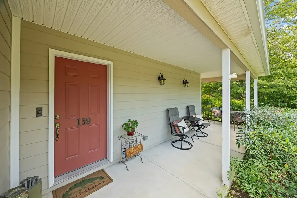 159 Honeysuckle Road Pikeville TN 37367