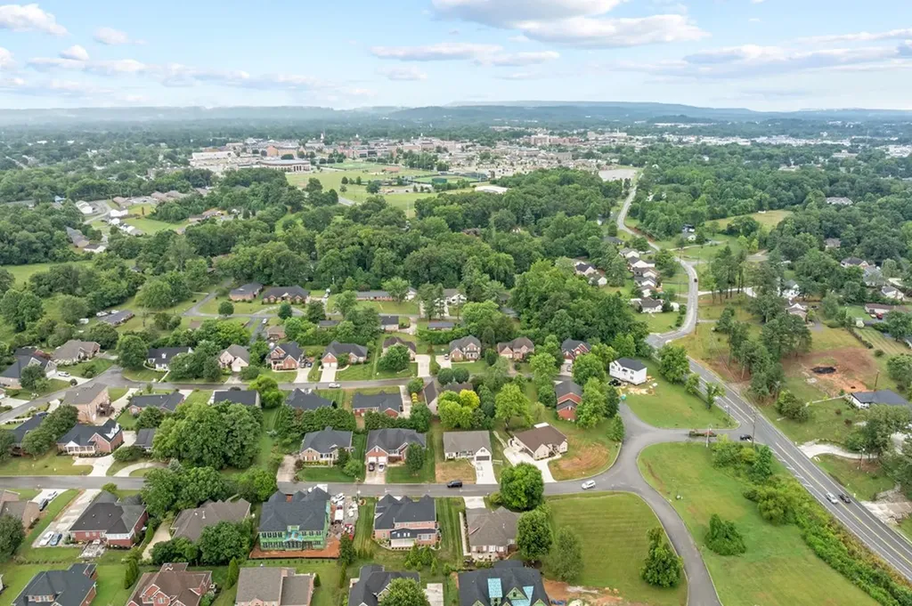 1309 Bridle Path Cookeville TN 38501