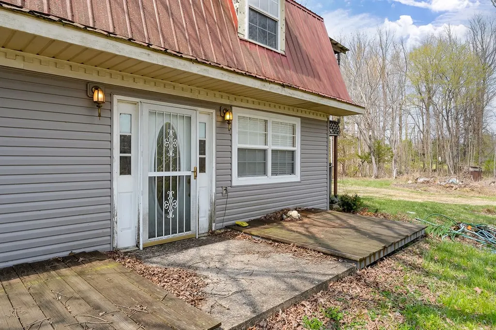 10185 Scott Lee Road Silver Point TN 38582