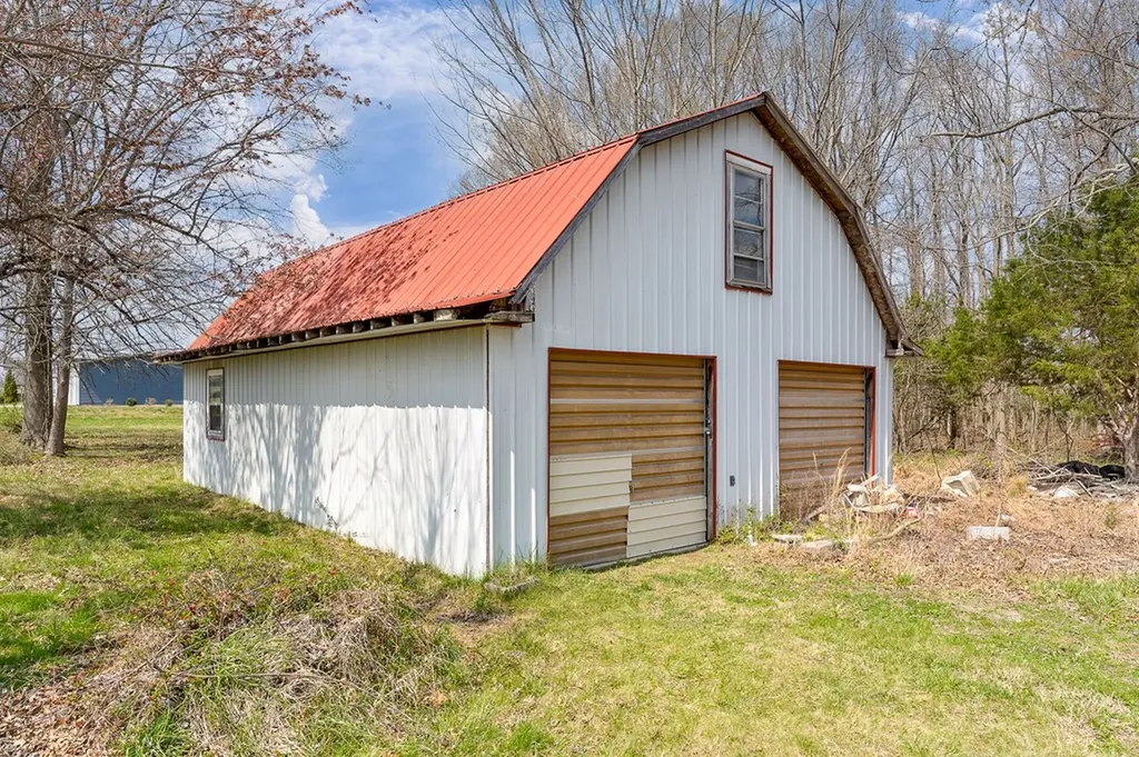 10185 Scott Lee Road Silver Point TN 38582