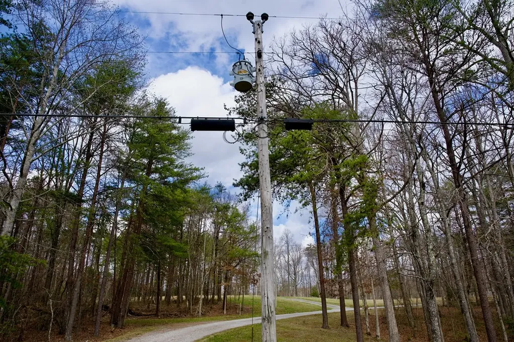 4.71AC Daus Mountain Road Palmer TN 37365