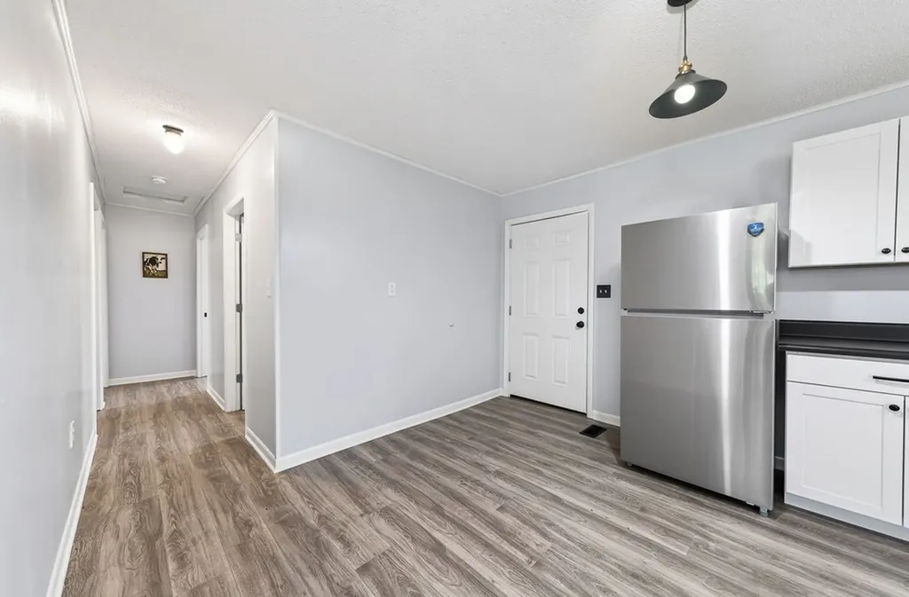 121 Twin Oaks Road Pikeville TN 37367
