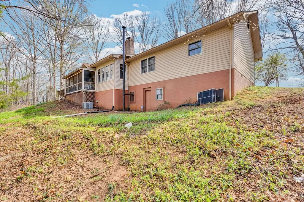 139 Bilbrey Road Livingston TN 38570