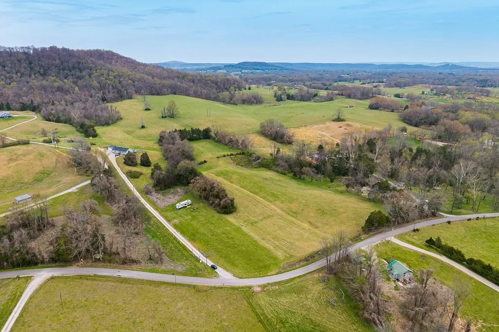 00 Webbs Camp Road Walling TN 38587