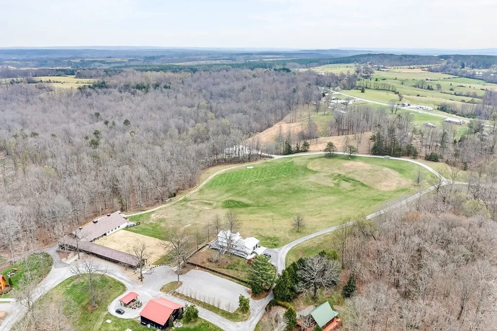 1249 Gulf Road Spencer TN 38585