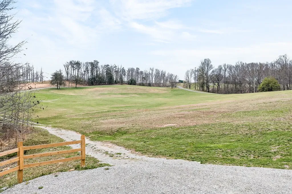 1249 Gulf Road Spencer TN 38585