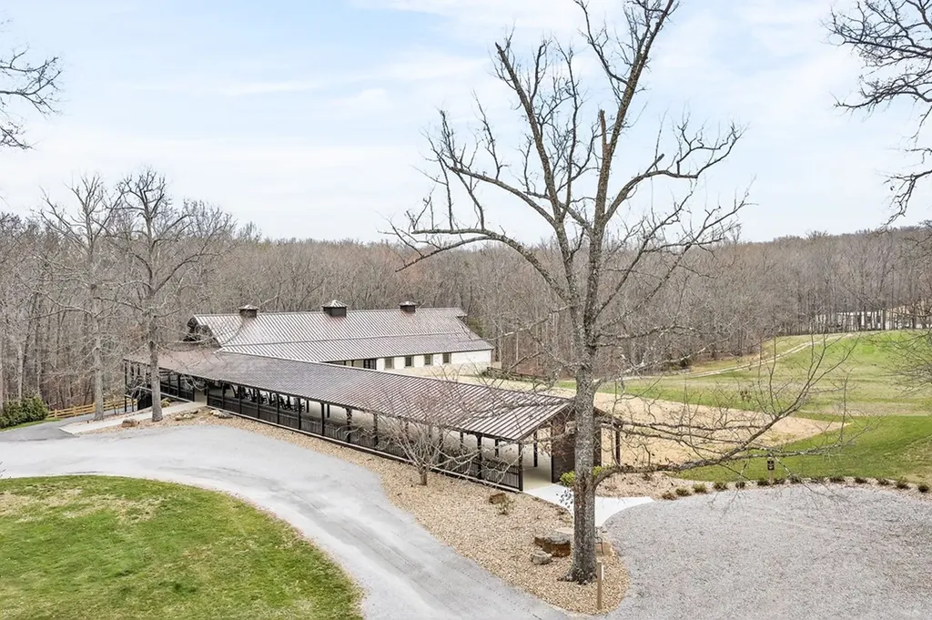 1249 Gulf Road Spencer TN 38585