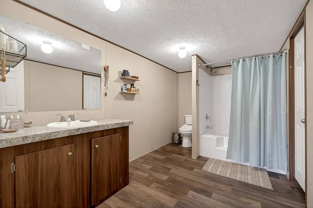 550 N Center Point Acres Walling TN 38587