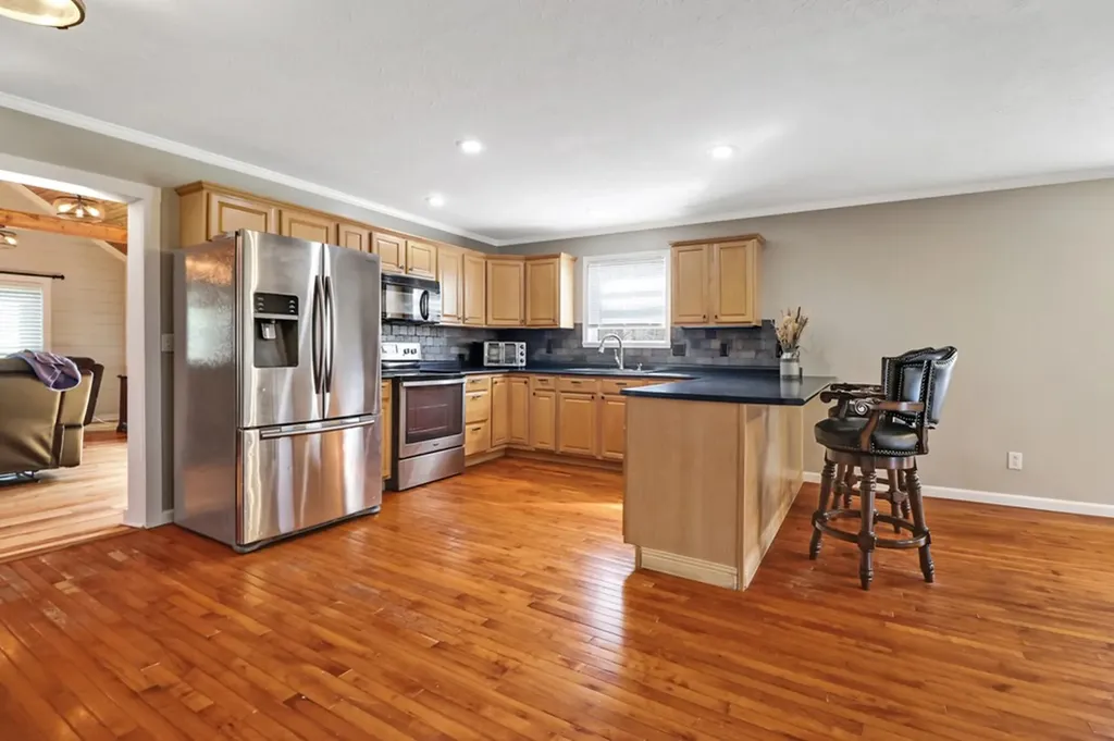 254 Sherwood Forest Road Livingston TN 38570