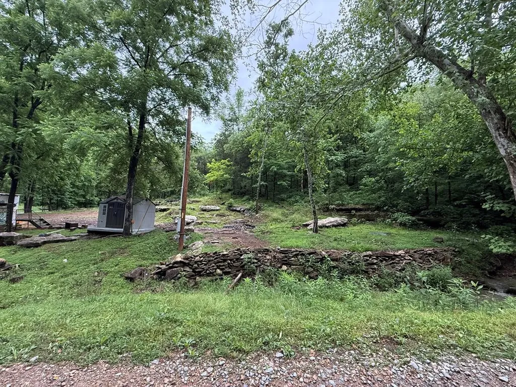 940 Riley Creek Road Whitleyville TN 38588