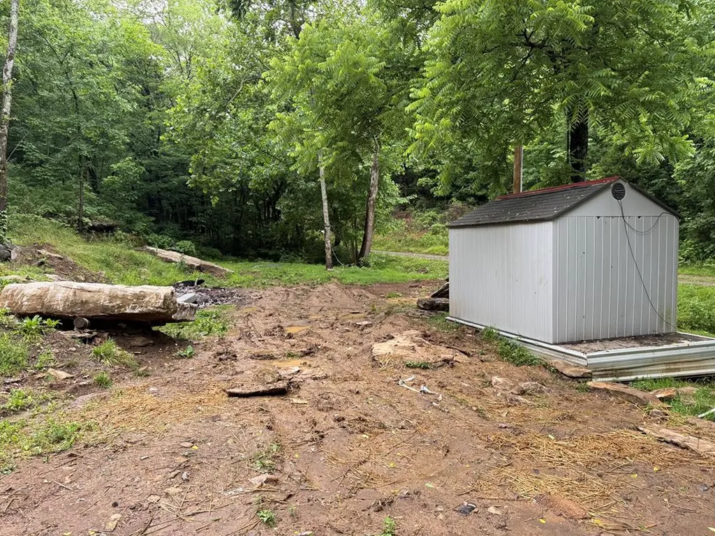 940 Riley Creek Road Whitleyville TN 38588