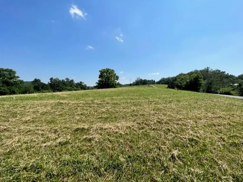 77-78 Holly Bend Drive Byrdstown TN 38549