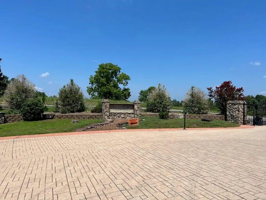77-78 Holly Bend Drive Byrdstown TN 38549