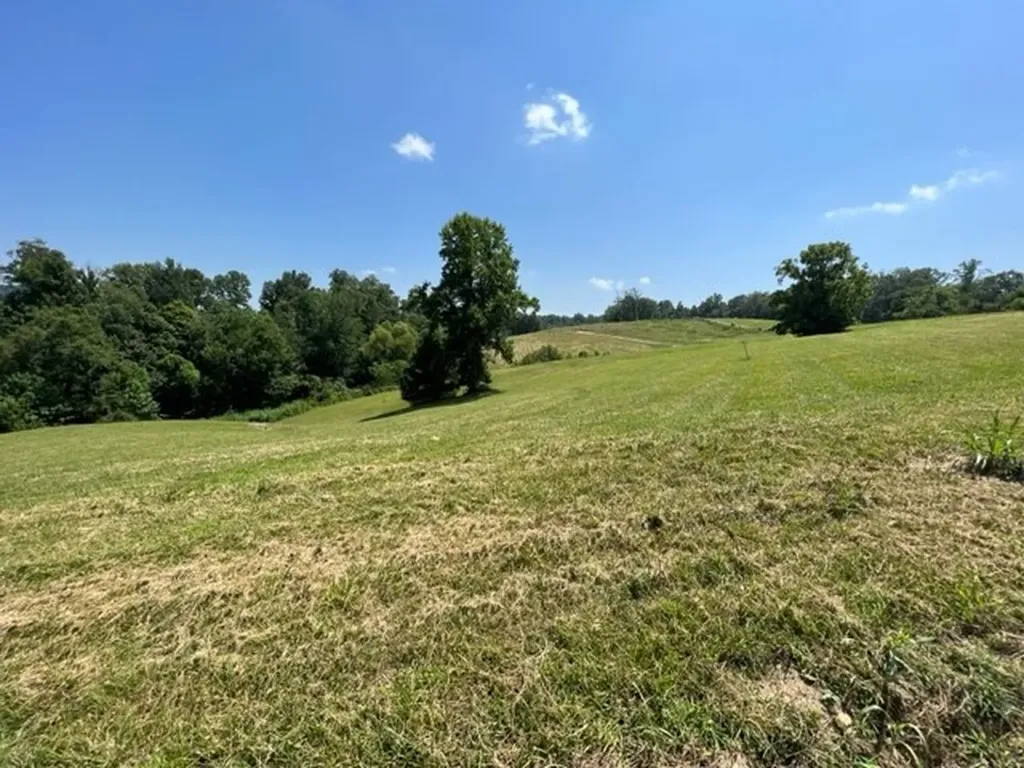 77-78 Holly Bend Drive Byrdstown TN 38549