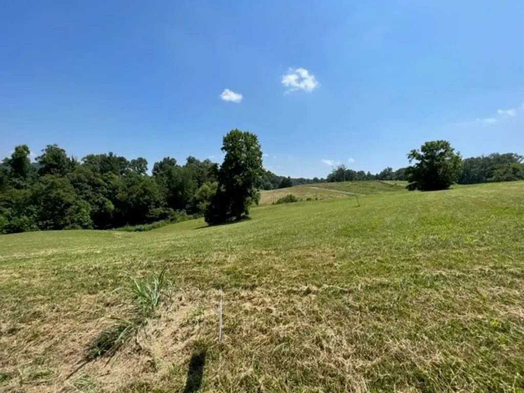77-78 Holly Bend Drive Byrdstown TN 38549