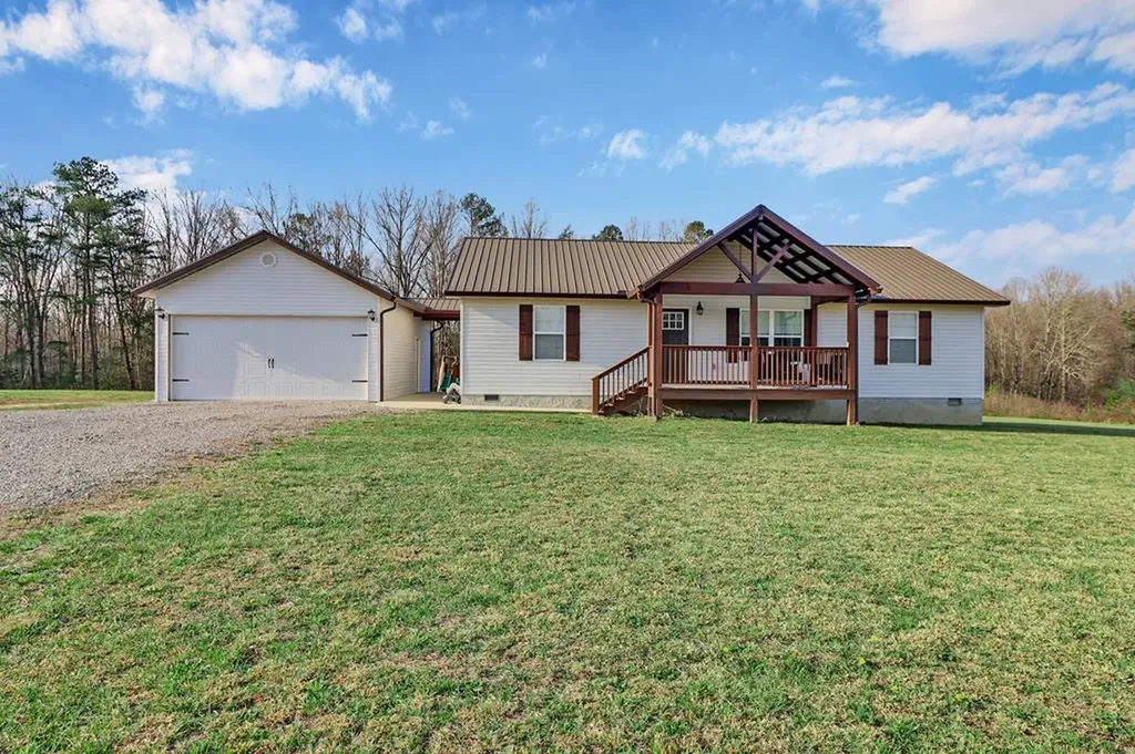 324 Fitzgerald Lane Jamestown TN 38556