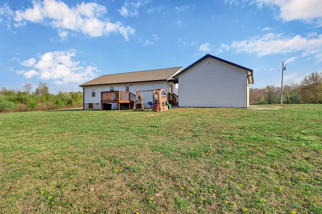 324 Fitzgerald Lane Jamestown TN 38556