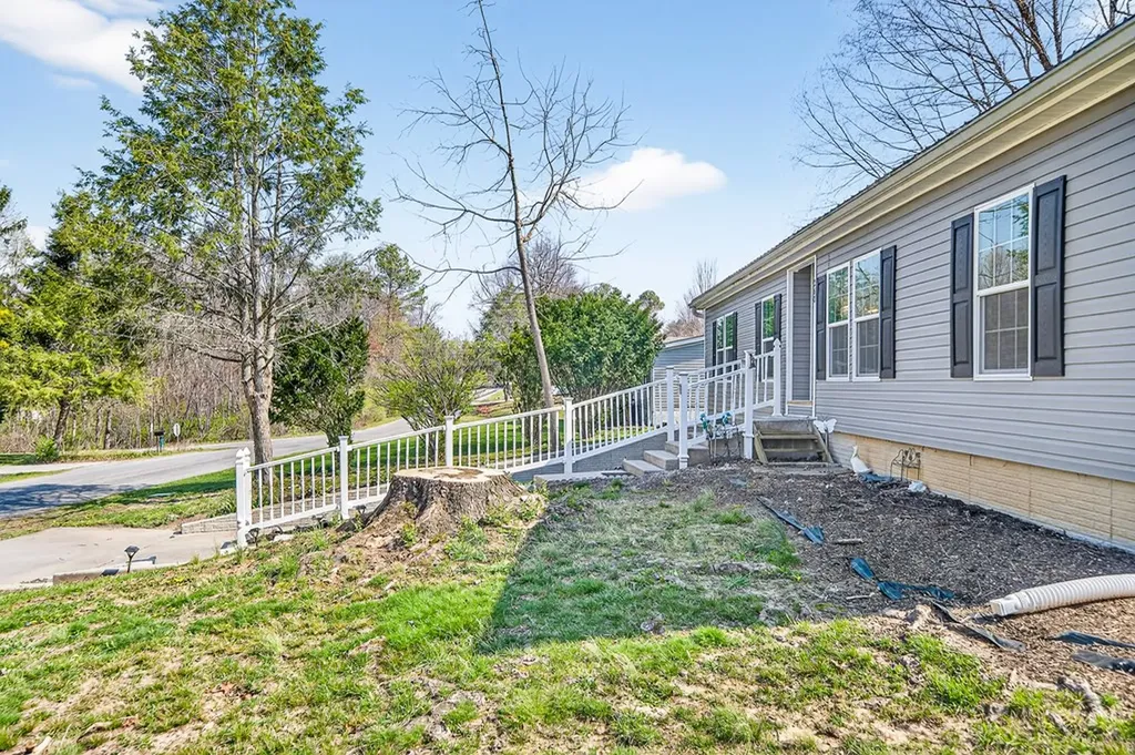 260 Rugby Road Crossville TN 38558