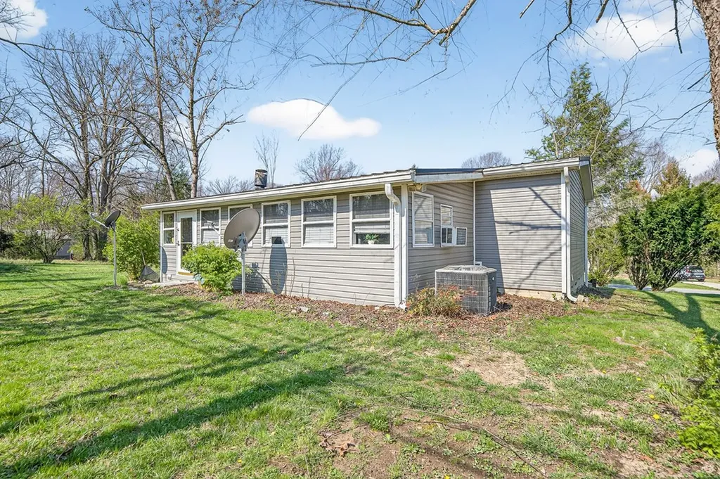 260 Rugby Road Crossville TN 38558