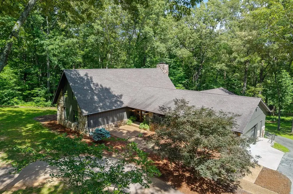 1948 Forest Circle Cookeville TN 38506