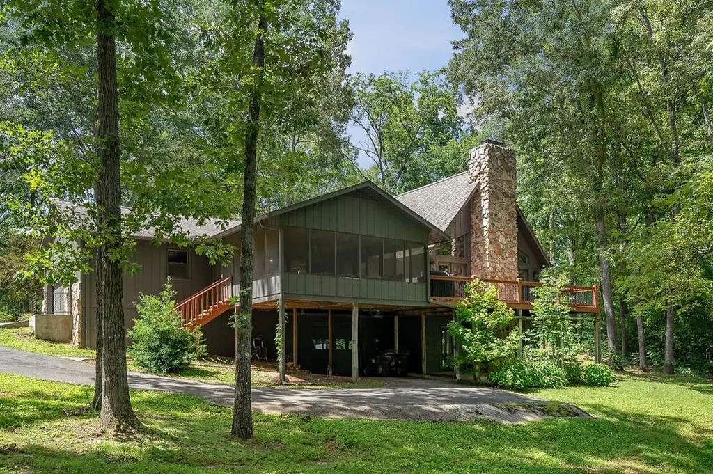 1948 Forest Circle Cookeville TN 38506