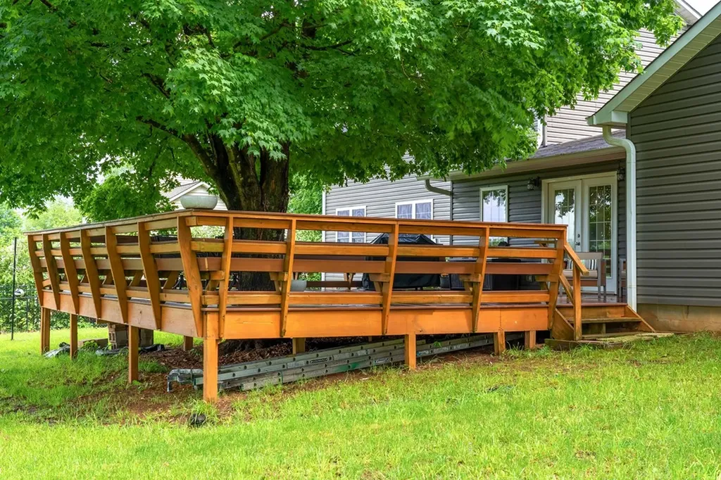 1112 Belmont Drive Cookeville TN 38506