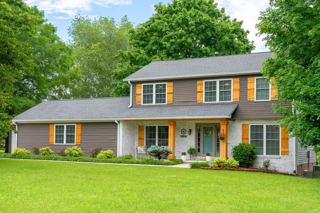 1112 Belmont Drive Cookeville TN 38506
