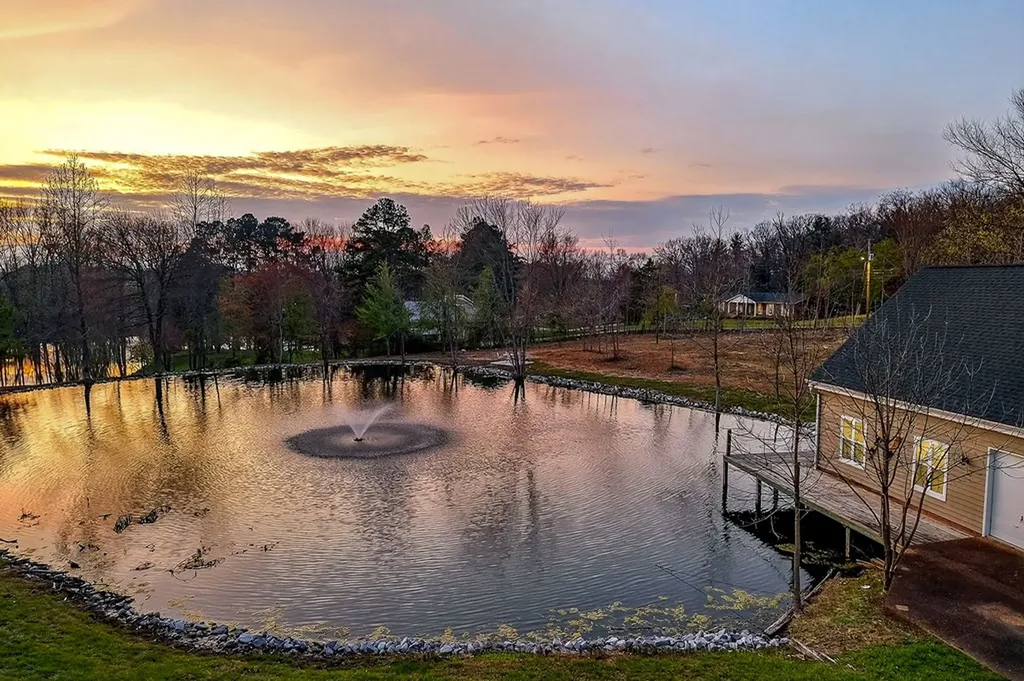 230 Cora Road Cookeville TN 38501