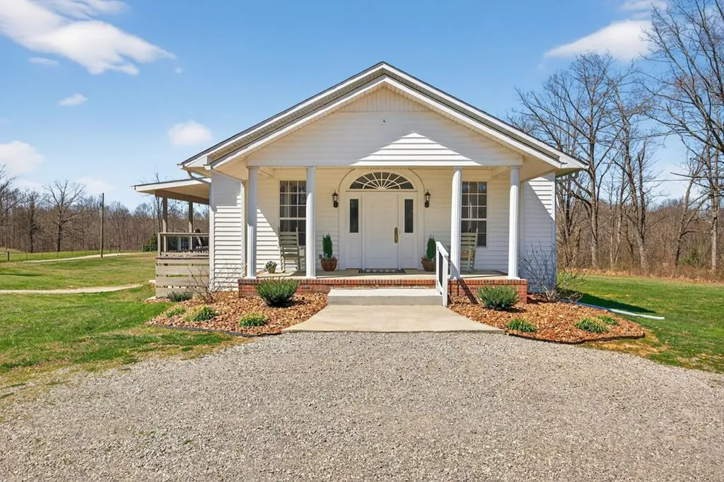1375 Falling Water Road Cookeville TN 38506