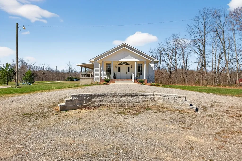 1375 Falling Water Road Cookeville TN 38506