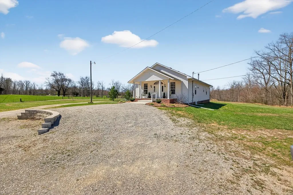 1375 Falling Water Road Cookeville TN 38506