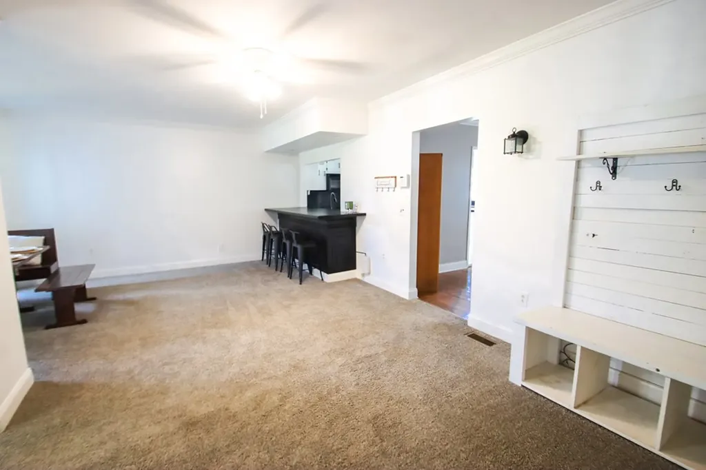 319 Mount View Sparta TN 38583
