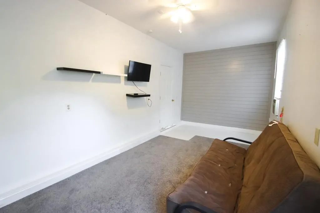 319 Mount View Sparta TN 38583